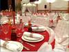 Table rouge et blanc