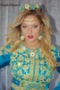 Tenue tuquoise borde perle dentelle