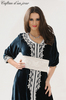 caftan velours de soie bleu , motifs skali argent ,doublure argente 