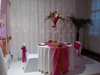 dcoration de table mariage avec vase martini et composition florale