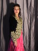 karakou noir et jupe rose