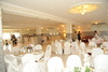 salle de reception blanche
