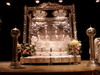 trone